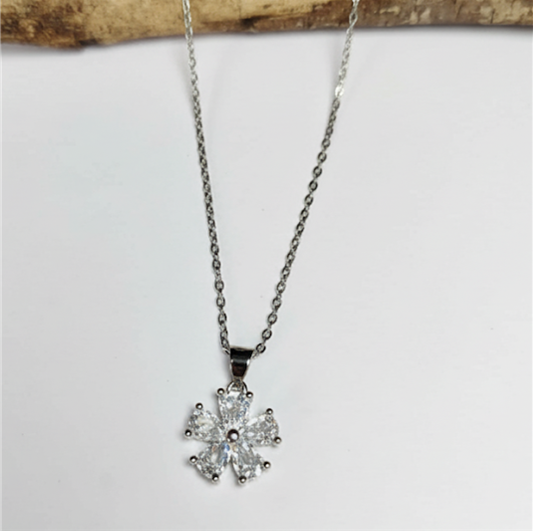 collier lÉna collier lÉna